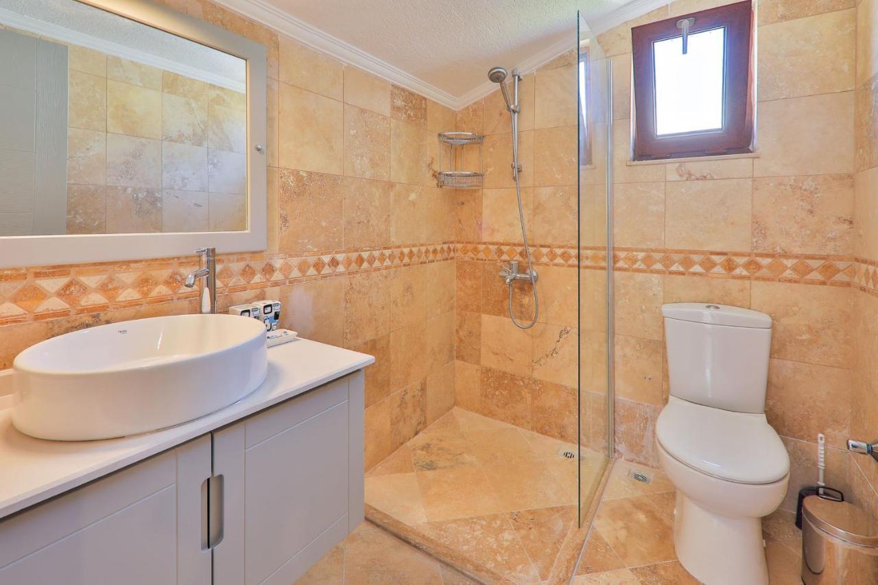 Villa Celik Калкан Екстериор снимка